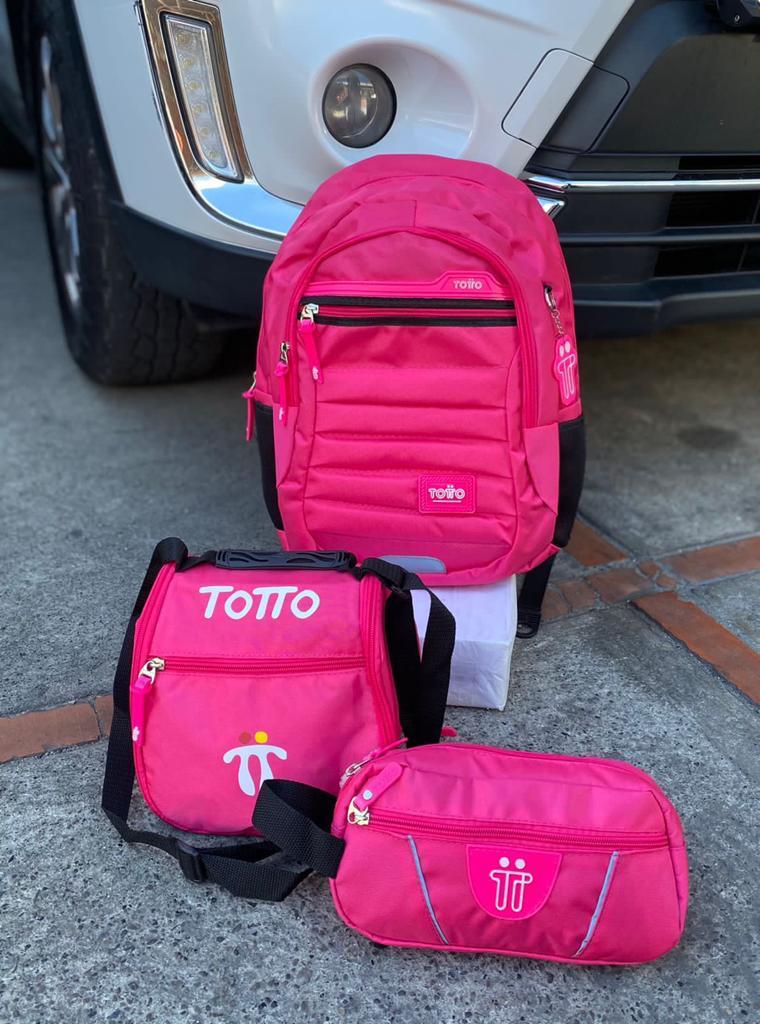 Morral Totto con Cartuchera y Lonchera: Práctico, duradero y con estilo